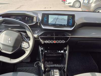Peugeot 208 100kW Allure Pack Nero usata Cento