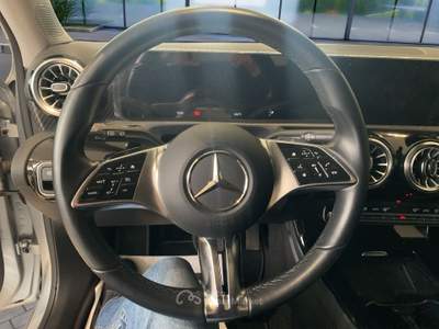 Mercedes-Benz Classe A A 180 d Automatic Progressive Advanced Plus Argento usata Rende