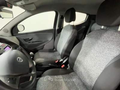 Lancia Ypsilon 1.0 Hybrid 70cv Silver - Blocca Ora! - @ Nero usata Ciampino
