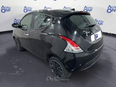 Lancia Ypsilon 1.0 Hybrid 70cv Silver - Blocca Ora! - @ Nero usata Ciampino