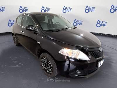 Lancia Ypsilon 1.0 Hybrid 70cv Silver - Blocca Ora! - @ Nero usata Ciampino