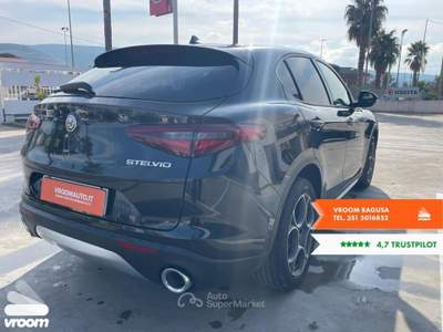 Alfa Romeo Stelvio Stelvio 2.2 Turbodiesel 180 CV AT8 Q4 Executive Nero usata Comiso