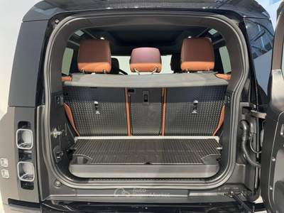 Land Rover Defender X-Dynamic SE 200cv Marrone usata Ravenna