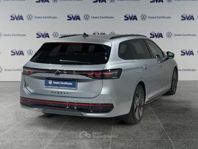 Volkswagen Passat 1.5eTSI 150CV DSG R-Line (MHEV) Grigio usata Ravenna