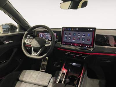 Volkswagen Passat 1.5eTSI 150CV DSG R-Line (MHEV) Grigio usata Ravenna