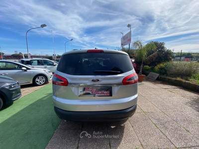 Ford S-Max Powershift Nav Edition Argento usata Pomezia