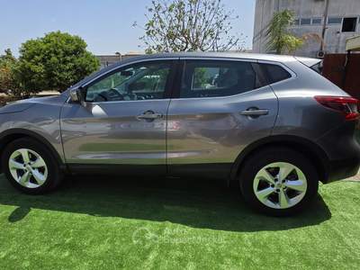 Nissan Qashqai DCT Acenta Grigio usata Pomezia