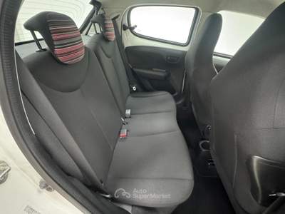 Citroen C1 VTi 68 5 porte Shine Bianco usata Lurate Caccivio