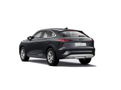 Audi Q3 Audi  sportback business e-hybrid  200 kw s tronic Blu/Azzurro usata Milano