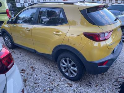 Kia Stonic Anche senza anticipo usata Ariccia