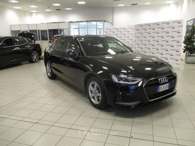 Audi A4 VETTURA AZIENDALE CAMBIO AUTOMATICO Nero usata Tavagnacco