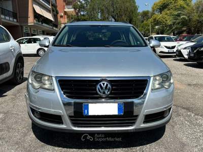 Volkswagen Passat 2.0 tdi Highline 170cv dsg dpf Argento usata Castel Gandolfo
