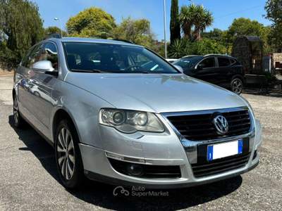 Volkswagen Passat 2.0 tdi Highline 170cv dsg dpf Argento usata Castel Gandolfo