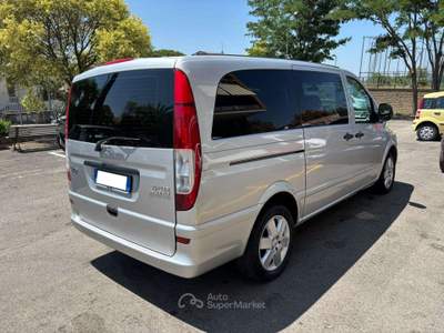 Mercedes-Benz Viano Viano 2.2 cdi Ambiente * AUTOMATICO * Lang LUNGO Argento usata Castel Gandolfo