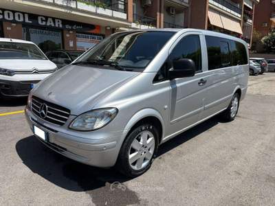 Mercedes-Benz Viano Viano 2.2 cdi Ambiente * AUTOMATICO * Lang LUNGO Argento usata Castel Gandolfo