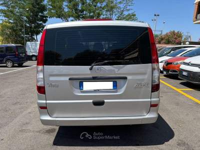 Mercedes-Benz Viano Viano 2.2 cdi Ambiente * AUTOMATICO * Lang LUNGO Argento usata Castel Gandolfo