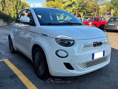Fiat 500e 500e 42 kWh Icon + Bianco usata Castel Gandolfo