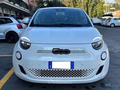Fiat 500e 500e 42 kWh Icon + Bianco usata Castel Gandolfo