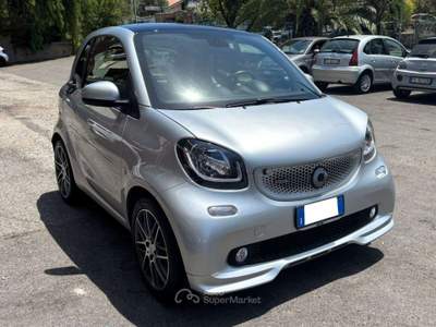 Smart ForTwo 0.9 t Brabus Xclusive 109cv twinamic my18 Argento usata Castel Gandolfo