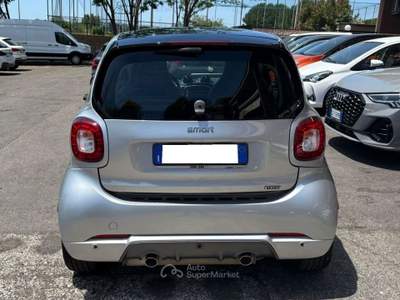 Smart ForTwo 0.9 t Brabus Xclusive 109cv twinamic my18 Argento usata Castel Gandolfo