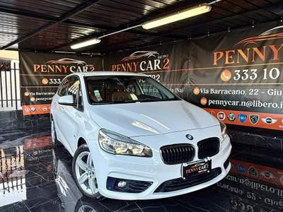 BMW Serie 2 Active Tourer 218d In eccellenti condizioni generali Bianco usata GIUGLIANO IN CAMPANIA