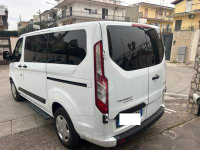 Ford Transit Custom Ford Transit Custom 320 2.0 EcoBlue Hybrid 130 PC Combi Trend Bianco usata Caivano