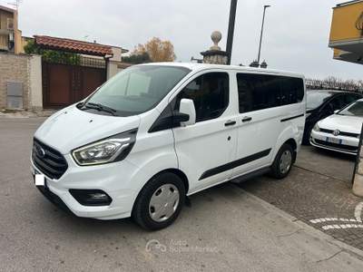 Ford Transit Custom Ford Transit Custom 320 2.0 EcoBlue Hybrid 130 PC Combi Trend Bianco usata Caivano