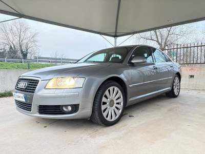 Audi A8 3.0 V6 TDI TRAZIONE INTEGRALE POCHI CHILOMETRI Argento usata Pavia