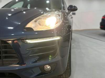 Porsche Macan Unico proprietario , veicolo non fumatore Blu/Azzurro usata Casal di Principe