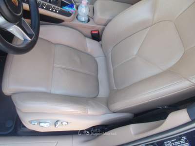 Porsche Macan SUPERACCESSORIATO Blu/Azzurro usata Campi Bisenzio