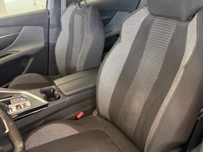 Peugeot 3008 PEUGEOT 3008 1.5 DIESEL AUTOMATICO Grigio usata Giugliano in Campania