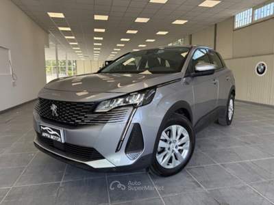 Peugeot 3008 PEUGEOT 3008 1.5 DIESEL AUTOMATICO Grigio usata Giugliano in Campania