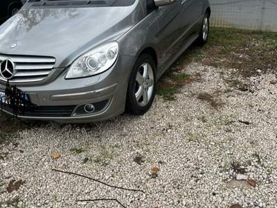 Mercedes-Benz Classe B OTTIMO STATO Bronzo usata Roma