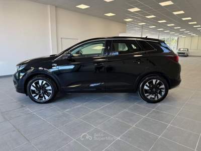 Opel Grandland OPEL GRANDLAND 1.5 DIESEL AUTOMATICA Nero usata Giugliano in Campania