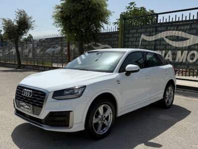 Audi Q2 AUDI Q2 1.6 DIESEL Bianco usata Giugliano in Campania