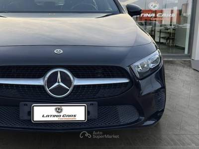 Mercedes-Benz Classe A 180 d Business Con TELECAMERA & NAVIGATORE Nero usata Latina