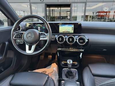 Mercedes-Benz Classe A 180 d Business Con TELECAMERA & NAVIGATORE Nero usata Latina