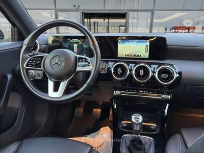 Mercedes-Benz Classe A 180 d Business Con TELECAMERA & NAVIGATORE Nero usata Latina
