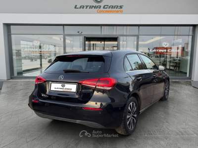Mercedes-Benz Classe A 180 d Business Con TELECAMERA & NAVIGATORE Nero usata Latina