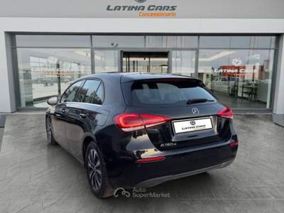 Mercedes-Benz Classe A 180 d Business Con TELECAMERA & NAVIGATORE Nero usata Latina