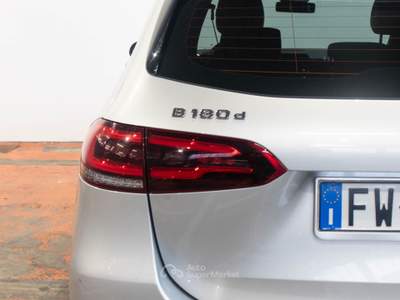 Mercedes-Benz Classe B 180 d Sport auto Argento usata Brescia