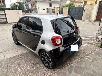 Smart ForFour Smart ForFour 70 1.0 Passion Nero usata Caivano