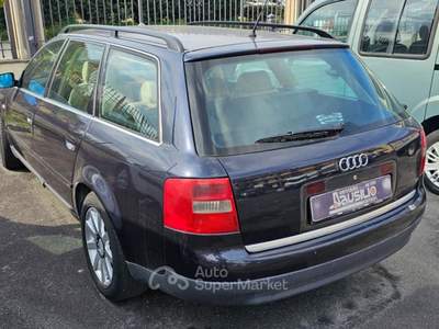 Audi A6 2.5 V6 TDI 150CV SW Avant Ambiente Blu/Azzurro usata Giugliano in Campania