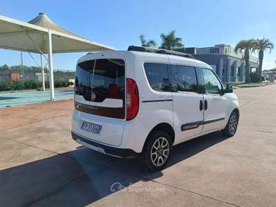 Fiat Doblò Dobl&ograve; 1.6 MJT 120 CV Trekking Bianco usata Surano