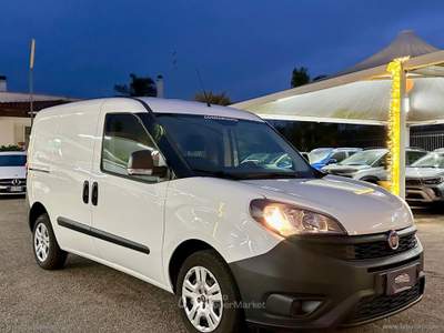 Fiat Doblò Doblò 1.6 MJT 105CV 3 POSTI PC-TN Cargo Business Bianco usata San Michele Salentino