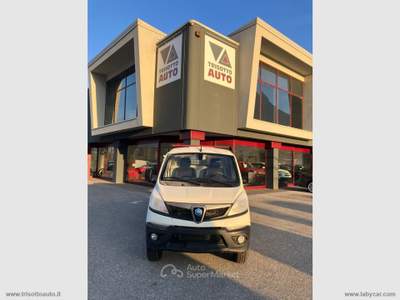 Piaggio Porter NP6 Porter NP6 1.5 HD-TOP S.R. LPG CASSONE RIBALT. RUOTE GEMELL. Bianco usata Scurelle
