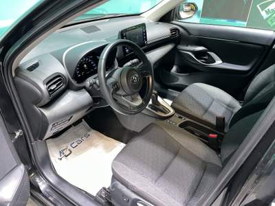 Toyota Yaris Cross Yaris Cross 1.5 Hybrid 5p. E-CVT Busin. *CAMBIO AUT.* Nero usata Castrezzato