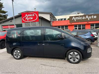 Hyundai Staria Staria 2.2 AT 2WD 9 posti Wagon DIESEL Grigio usata Lavis