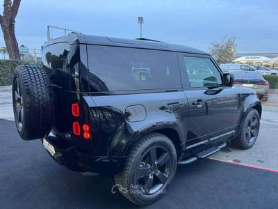 Land Rover Defender 90 D200 AWD NAVI LED BLACK PDC KAMERA PELLE Nero usata Ciampino