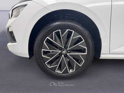 Skoda Kamiq Kamiq 1.0 Tsi 115 Cv Black Dots Bianco usata Cassola